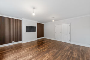 Living Room- click for photo gallery